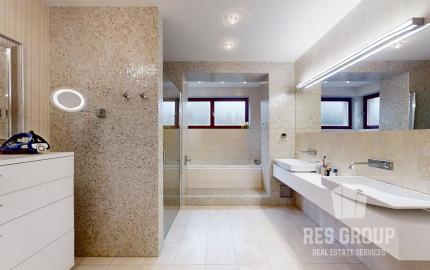 Na predaj, dom so 6 izbami a vonkajším bazénom Žilina - Turie, RES group