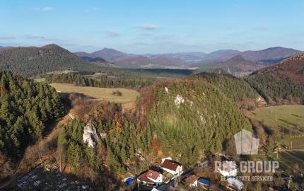 ZNÍŽENÁ CENA, Na predaj, stavebný pozemok, Prečín-Zemianska Závada, RESgroup