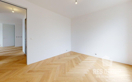 Na predaj, trojizbový byt 137 m2, 19. posch., Žilina Bôrik