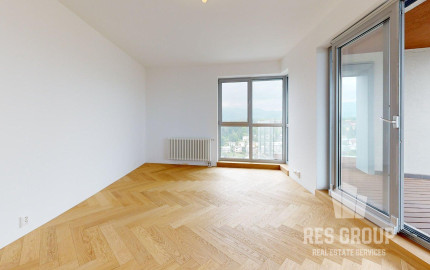 Na predaj, trojizbový byt 137 m2, 19. posch., Žilina Bôrik