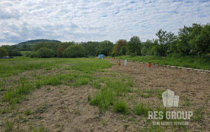 Na predaj, stavebný pozemok v Hornom Hričove, RES Group