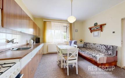 Na predaj, rodinný dom so 7 izbami, 1573 m2 Pozemok, Dubové