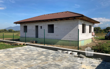 Na predaj, novostavba 4i rodinný dom, Lipová alej - Ladce