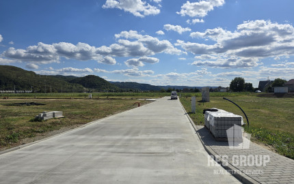 Na predaj, stavebný pozemok, Ladce - Lipová alej