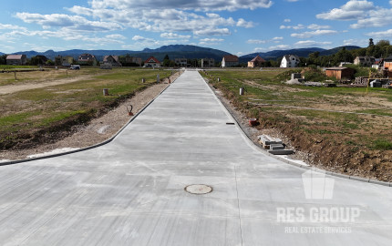 Na predaj, stavebný pozemok, Ladce - Lipová alej