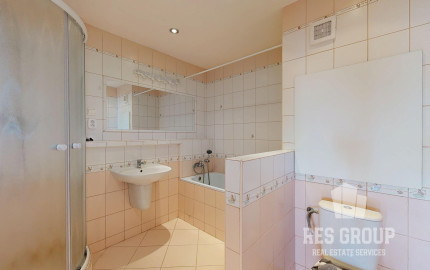 Na predaj, 4 izbový byt s klimatizáciou, Bratislava-Vrakuňa