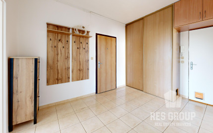 Na predaj, 4 izbový byt s klimatizáciou, Bratislava-Vrakuňa