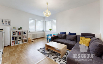 Na predaj, Rodinný dom, Rosina, 6 izieb, 400 m2, RES GROUP