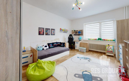 Na predaj, Rodinný dom, Rosina, 6 izieb, 400 m2, RES GROUP