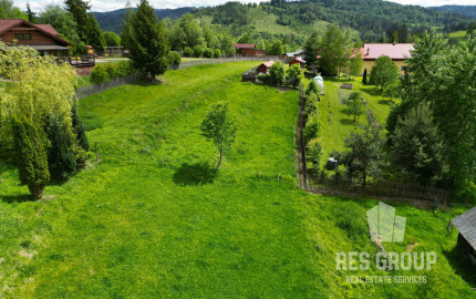 Na predaj, pozemok so starším domom, Staškov