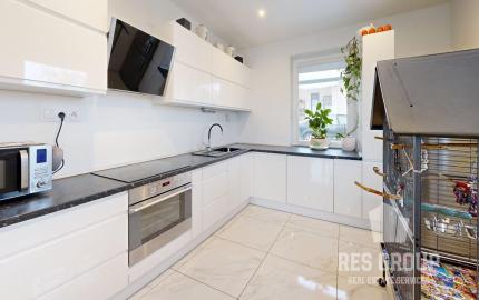 Na predaj, Rodinný dom, 959 m2 pozemok, Ivančiná