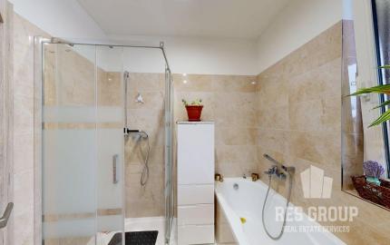 Na predaj, Rodinný dom, 959 m2 pozemok, Ivančiná