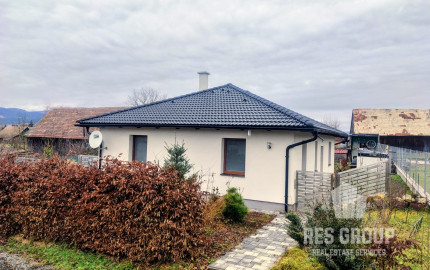 Na predaj, Rodinný dom, 959 m2 pozemok, Ivančiná