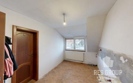 Na predaj, rodinný dom, Oščadnica