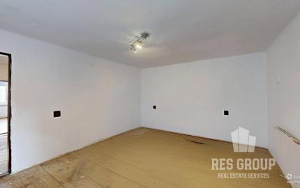 Na predaj, Rodinný dom 4i, Háj