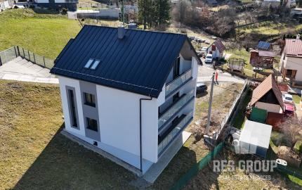 Na predaj, 3 izbový byt s terasou a výhľadom, Čadca – Rieka