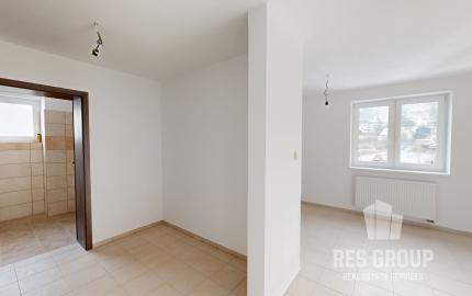 Na predaj, 3 izbový byt s terasou, Čadca – Rieka