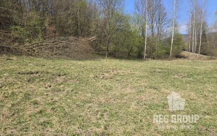 Na predaj, Stavebný pozemok, Povina