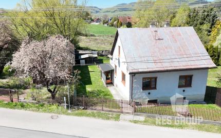 Na predaj, Rodinný dom Rajecké Teplice, 512 m2 pozemok,