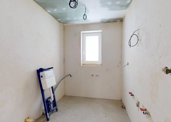 Na predaj, rodinný dom, Lopušné Pažite