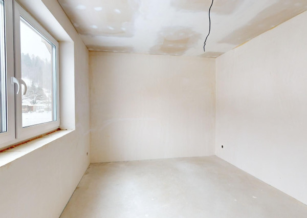 Na predaj, rodinný dom, Lopušné Pažite