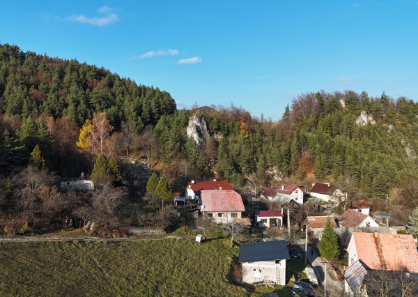 ZNÍŽENÁ CENA, Na predaj, stavebný pozemok, Prečín-Zemianska Závada, RESgroup