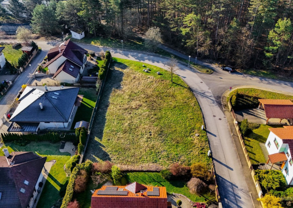 Na predaj, pozemok Banská Bystrica, Pod Suchým vrchom, RESgroup