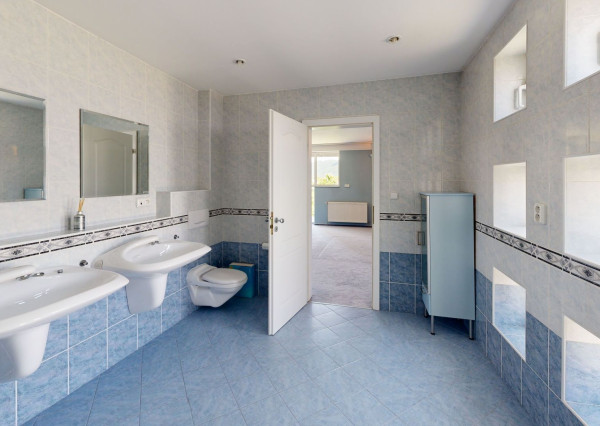 Na predaj, Rodiný dom Považská Teplá, RES Group