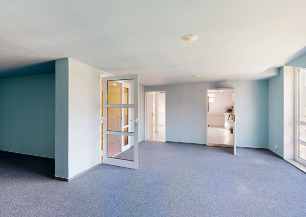 Na predaj, Rodiný dom Považská Teplá, RES Group