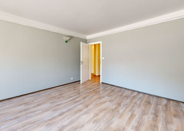 Na predaj, Rodiný dom Považská Teplá, RES Group