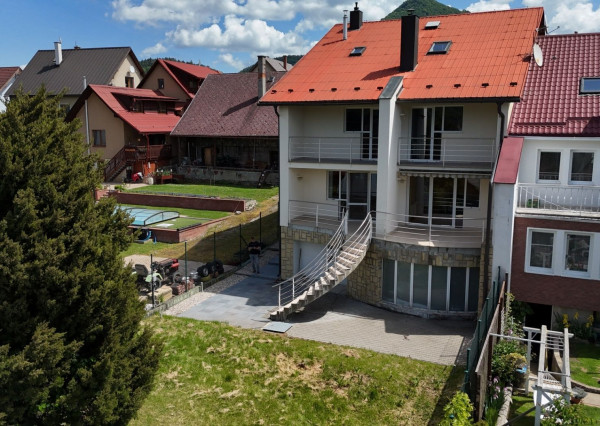 Na predaj, Rodiný dom Považská Teplá, RES Group