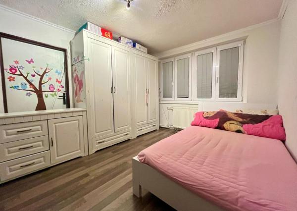 Na predaj, trojizbový byt 70 m2, Bojná, EXKLUZÍVNE