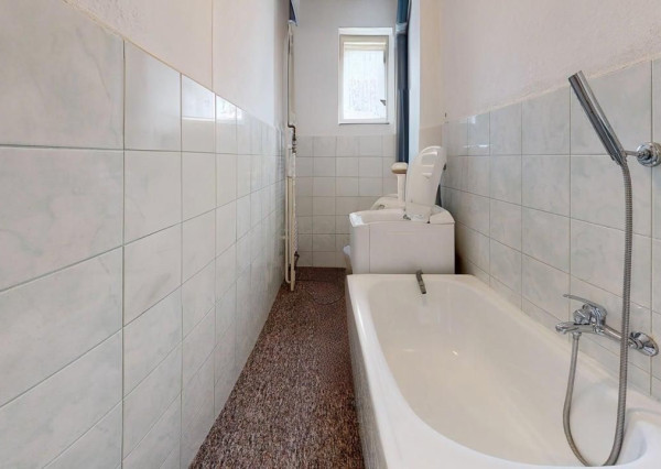 Na predaj, rodinný dom so 7 izbami, 1573 m2 Pozemok, Dubové