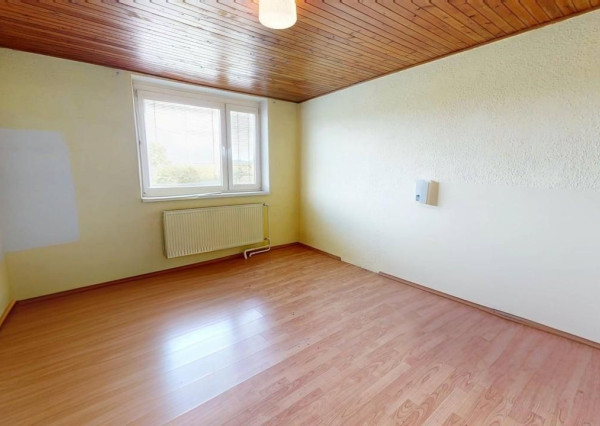 Na predaj, rodinný dom so 7 izbami, 1573 m2 Pozemok, Dubové