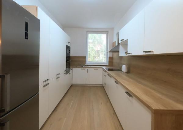 Na prenájom, 3 izbový byt v širšom centre Žiliny