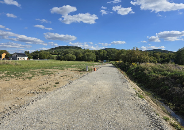 Na predaj, stavebný pozemok v Hornom Hričove, RES Group