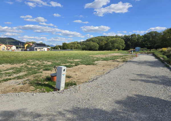 Na predaj, stavebný pozemok v Hornom Hričove, RES Group