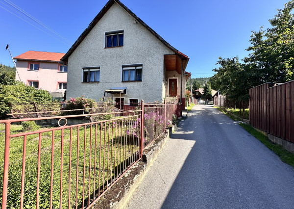 Na predaj, rodinný dom, Stará Bystrica