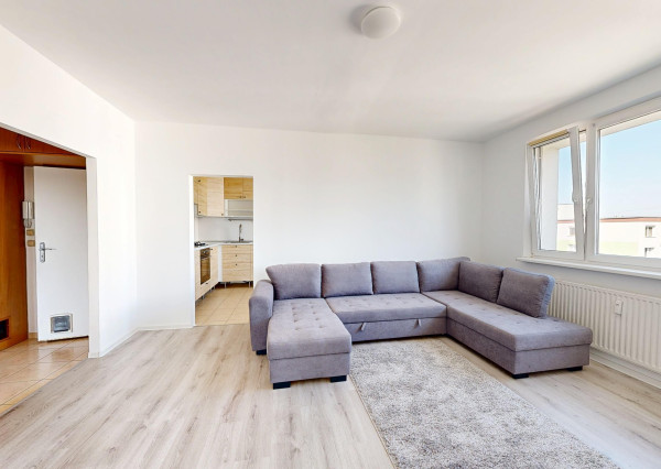 Na predaj, 4 izbový byt s klimatizáciou, Bratislava-Vrakuňa