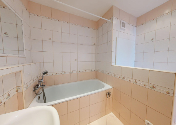 Na predaj, 4 izbový byt s klimatizáciou, Bratislava-Vrakuňa