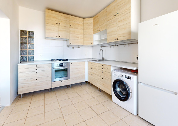 Na predaj, 4 izbový byt s klimatizáciou, Bratislava-Vrakuňa