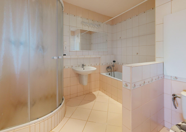 Na predaj, 4 izbový byt s klimatizáciou, Bratislava-Vrakuňa
