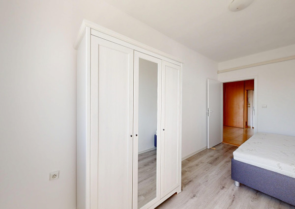 Na predaj, 4 izbový byt s klimatizáciou, Bratislava-Vrakuňa