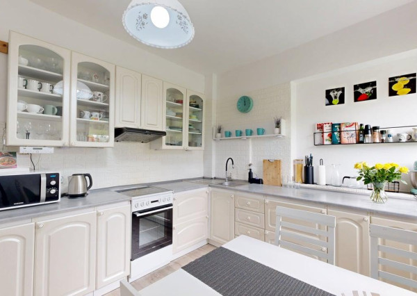 Na predaj, Rodinný dom, Rosina, 6 izieb, 400 m2, RES GROUP