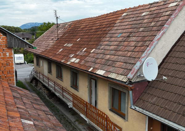 Na predaj, Rodinný dom 4i, Háj