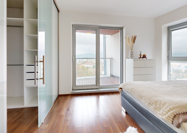 Prenájom, nadštandardný 4-izbový byt Žilina, RES group