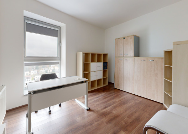 Prenájom, nadštandardný 4-izbový byt Žilina, RES group