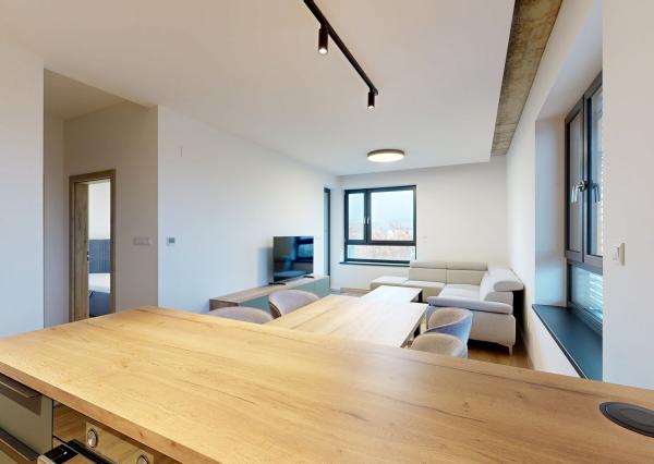 Na prenájom, 2 izbový byt Pinia Martin, RES group