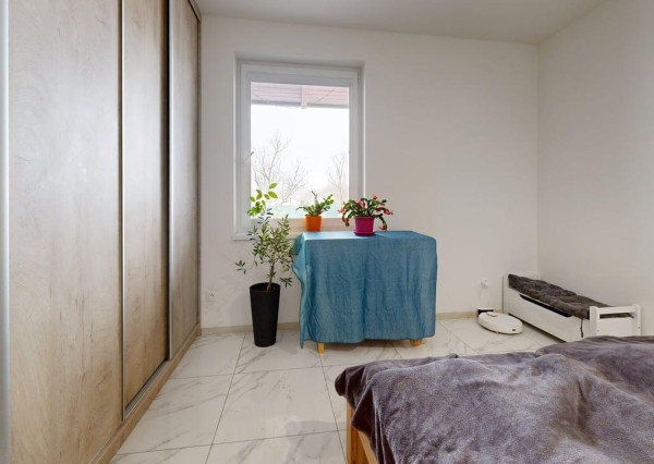 Na predaj, Rodinný dom, 959 m2 pozemok, Ivančiná