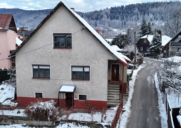 Na predaj, rodinný dom Stará Bystrica, RESgroup